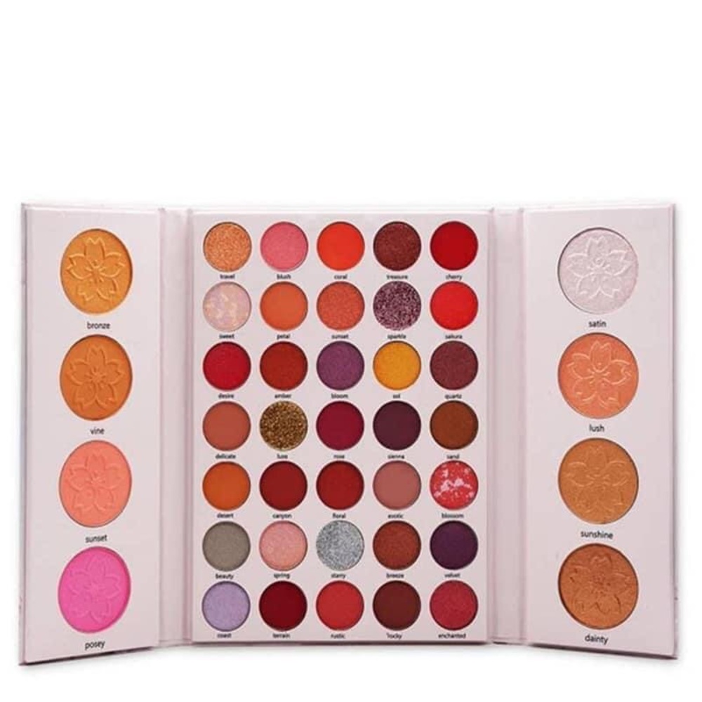 Authentic beauty treats sweet Sakura face palette